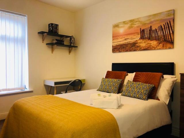 Budget Rooms @ Underwood Lane كرو المظهر الخارجي الصورة